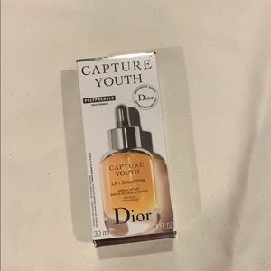 Dior Capture Youth lift sculptor serum